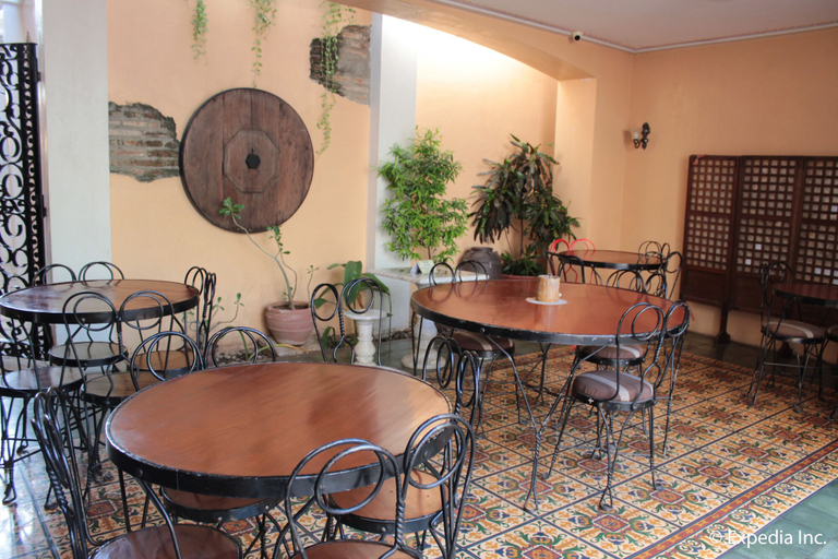 Food & Drinks 5, Hotel Felicidad, Vigan City