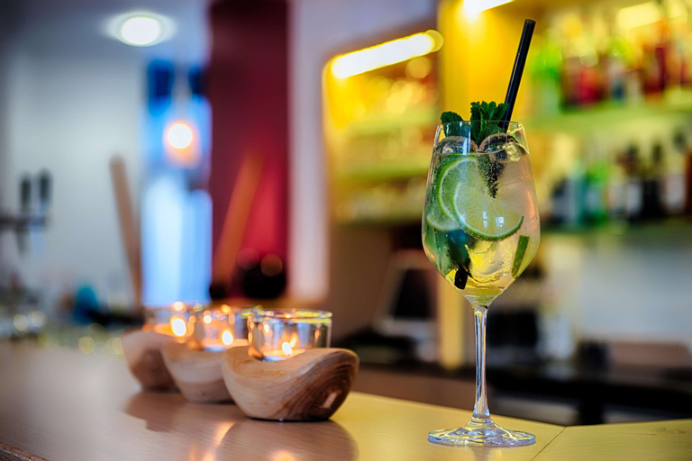 Food & Drinks 10