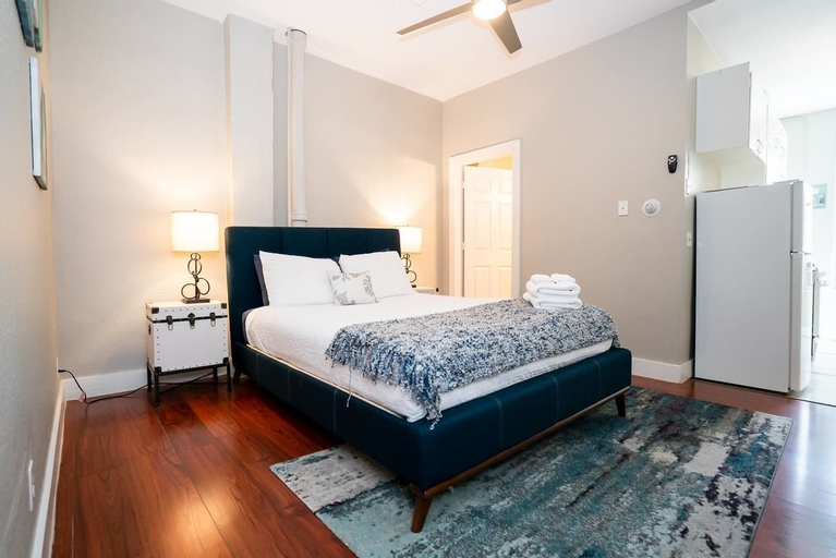 Bedroom 2, The Traveler's Corner Located on Larimer Street, Denver