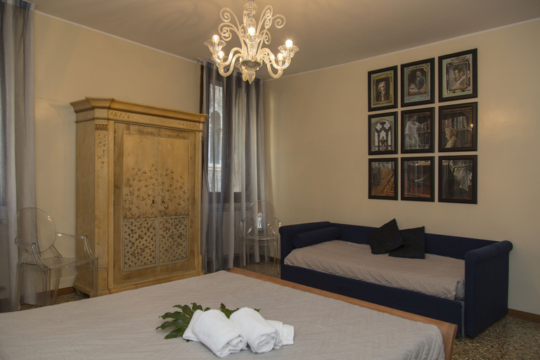 Bedroom 4, Taverna San Lio, Venezia
