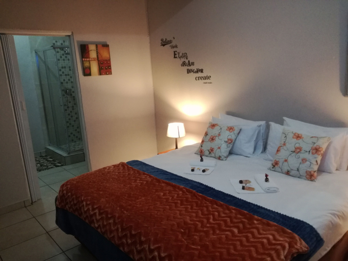 Bedroom 3, Hidden Inn, Umgungundlovu