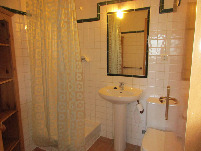 Bathroom 4, Inmo Estartit Villa Mas Pinell 19, Girona