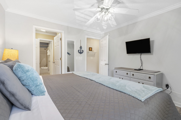 Bedroom 2, Bogey Bungalow, Taney