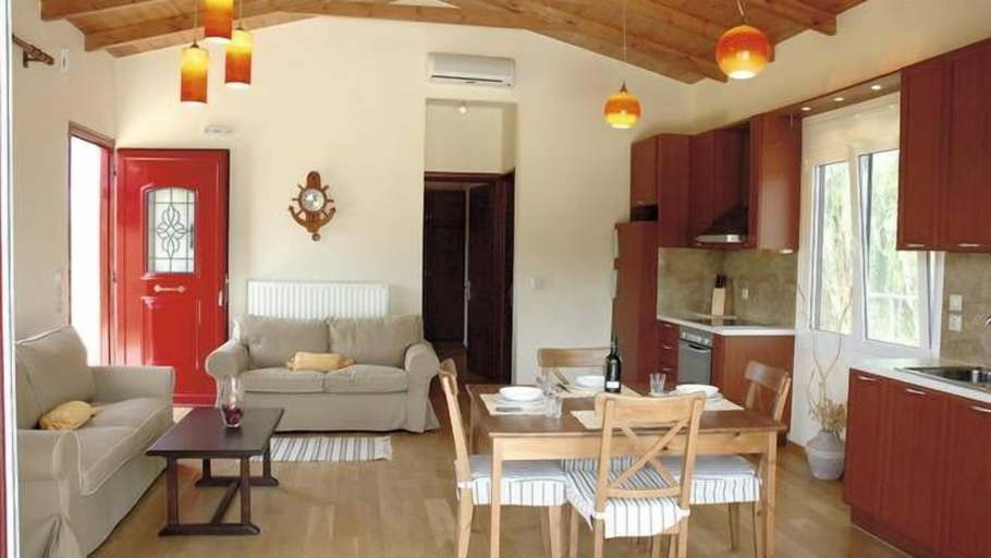 Others 5, Gyra Villas, Ionian Islands