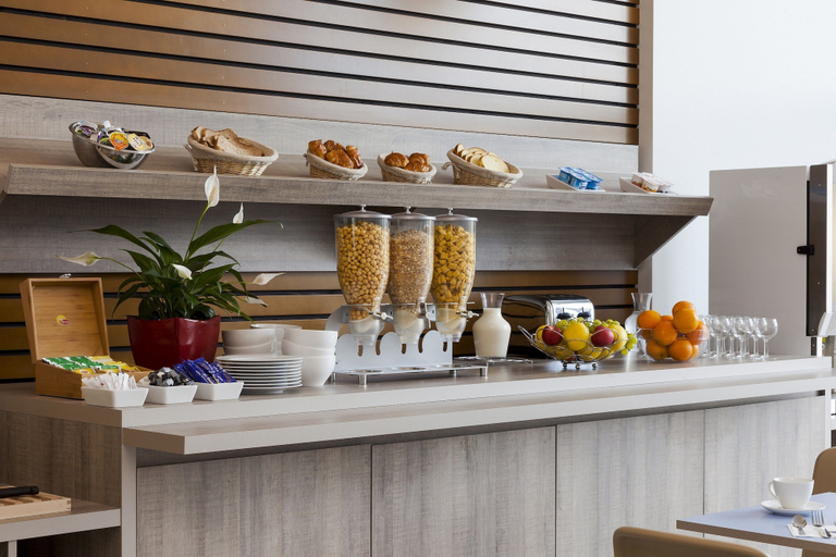 Food & Drinks 5, Nehô Suites Porte de Genève - Gare Annemasse, Haute-Savoie