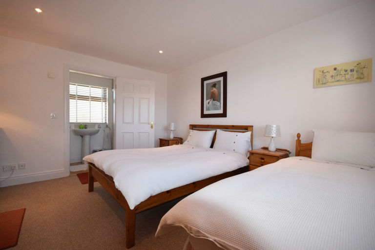Bedroom 3, Inishclare Cottages, Fermanagh and Omagh