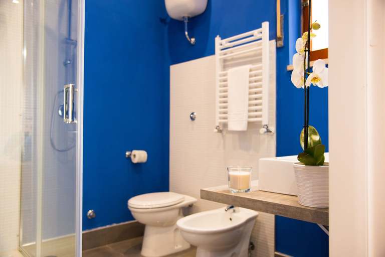 Bathroom 5, La Reginella B&B Sorrento, Napoli
