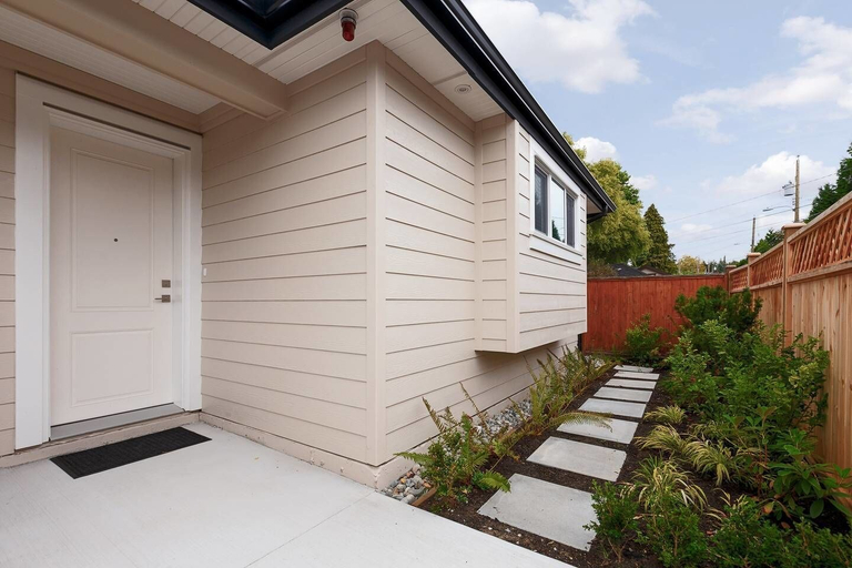 Exterior & Views, Private and Cozy 2bdr 2BA Home in Kitsilano, Greater Vancouver