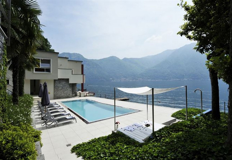 Sport & Beauty 5, Villa Parisi, Como