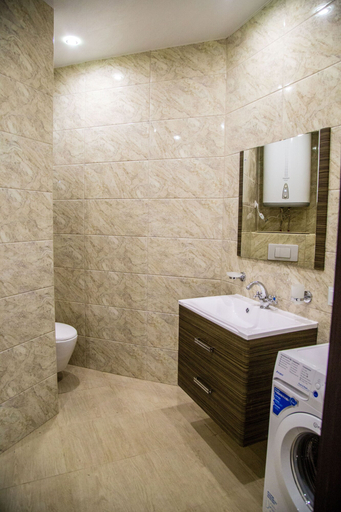 Bathroom 4, Apartment on Komarova 58-1a, Vladivostok gorsovet