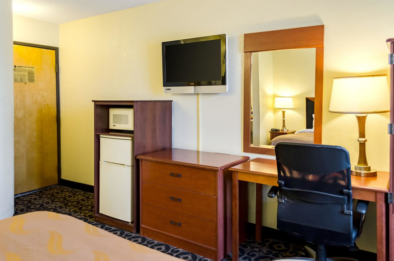 Bedroom 3, Quality Inn Meridian, Lauderdale