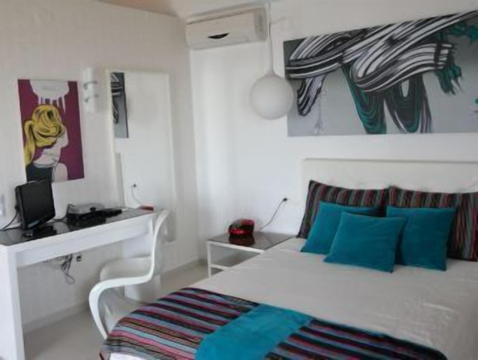 Bedroom 3, Skiathos Garden Cottages, Thessaly