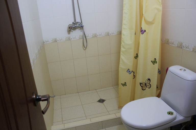 Bathroom 3, V gostiah u Svetlani Guest House, Anapskiy rayon