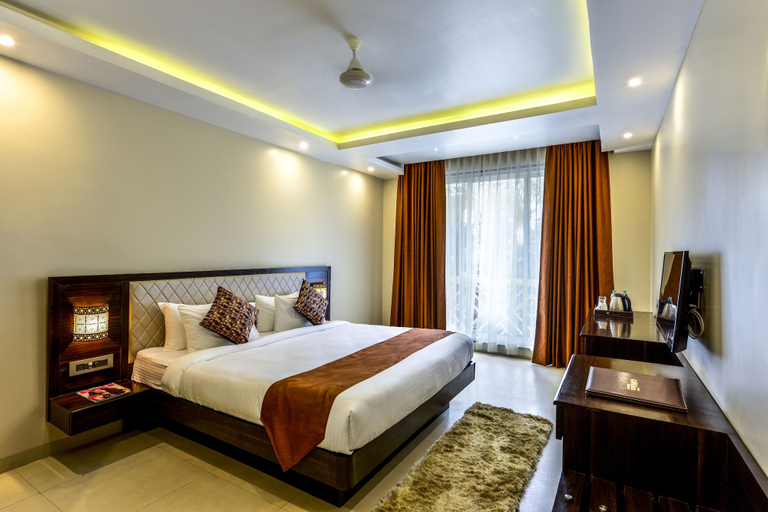 Bedroom 3, Hotel Golden Plateau, North Goa
