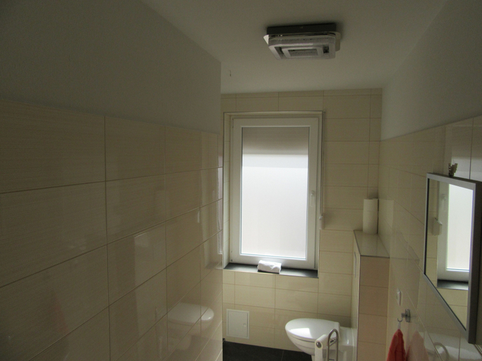 Bathroom 3, Ferienapartment Meiss, Mansfeld-Südharz