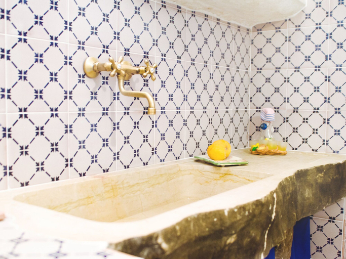 Bathroom 4, La Casa di Pietra tra Trapani e Palermo, Trapani