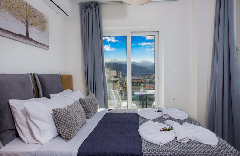 Bedroom 4, Deluxe City Hotel, Crete