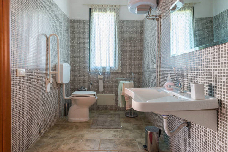 Bathroom 4, Agriturismo Cuaddus e Tellas, Nuoro