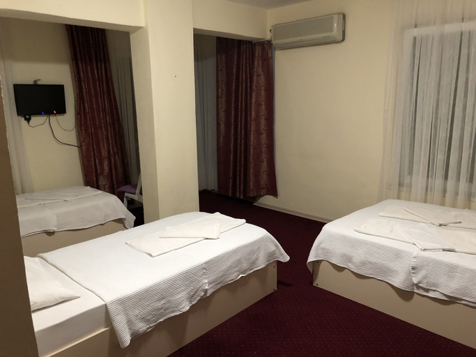Bedroom 3, Hotel Sarayevo, Ayvalık