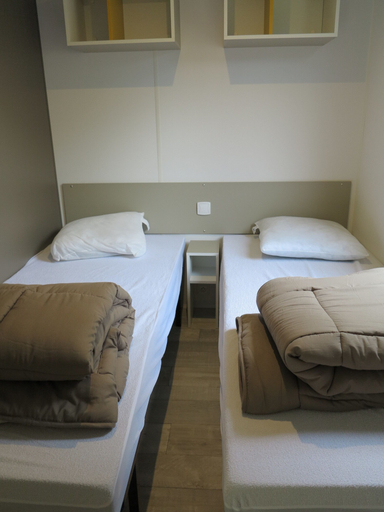 Bedroom, Le Chanset Mobil-Homes, Puy-de-Dôme