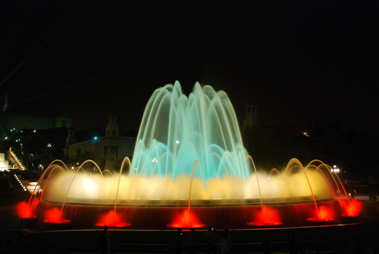 Food & Drinks, Comfortable 3BR Apartment Close to Placa Espana and Sants Station, Barcelona