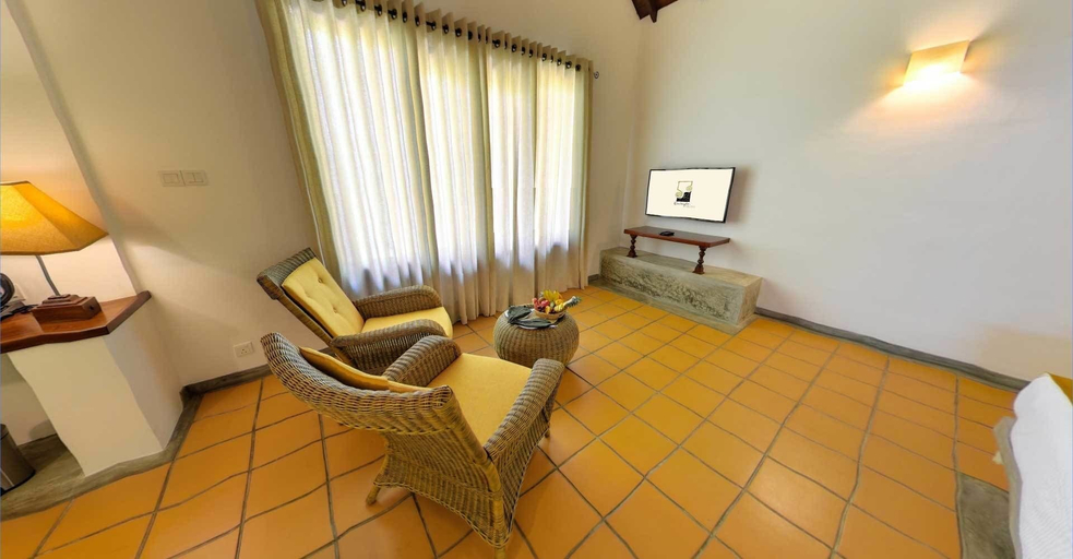 Bedroom 3, Ehalagala Lake Resort, Dambulla