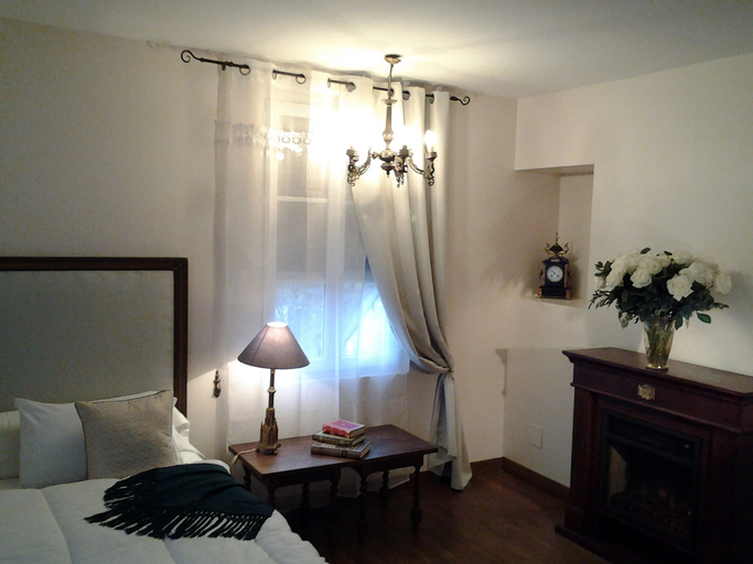 Bedroom 4, Manoir des Roches 41, Loir-et-Cher