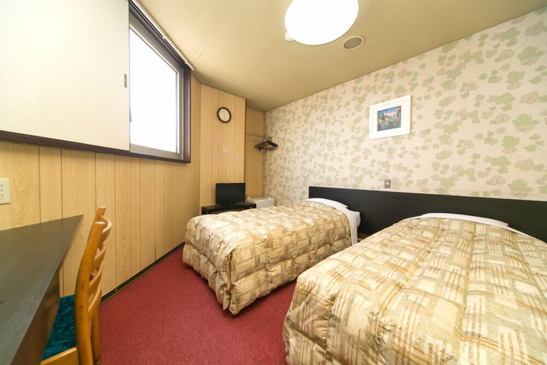 Bedroom 3, Takamatsu Station Hotel, Takamatsu