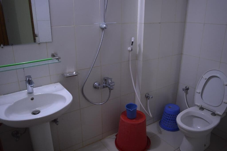Bathroom 3, Hotel Quality Home, Cox's Bazar