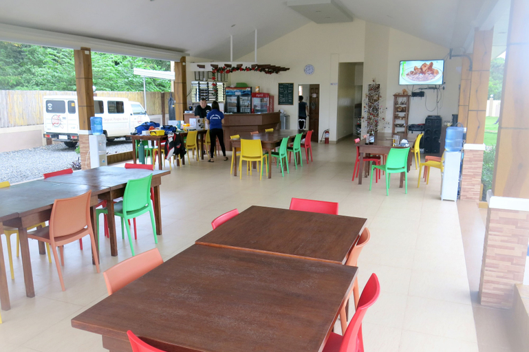 Food & Drinks, Relax Divers Bohol, Panglao