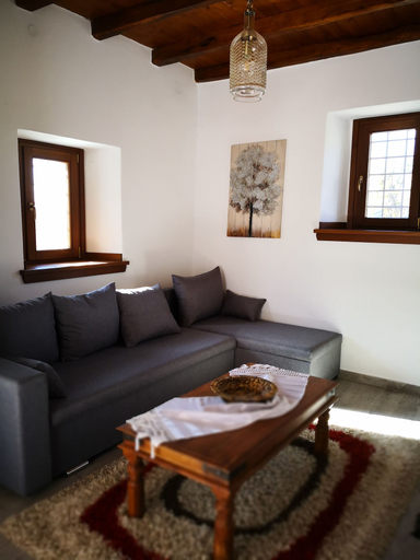 Others 4, Effrosini Stonehouse Portaria, Thessaly