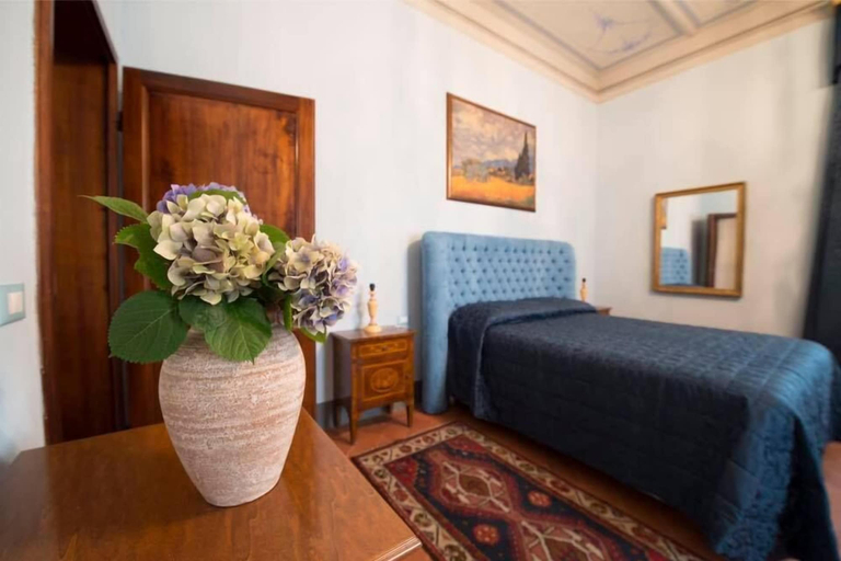 Bedroom 4, Relais Villa Scarfantoni B&B, Prato