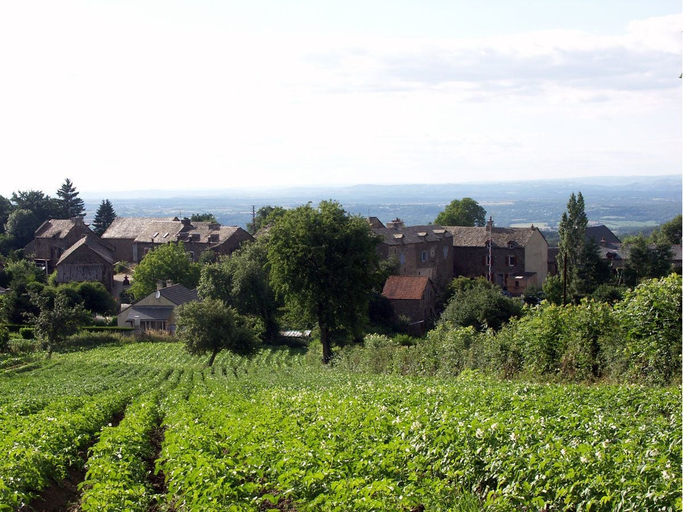 Exterior & Views 2, Gite de la Fontaine de Barry, Aveyron
