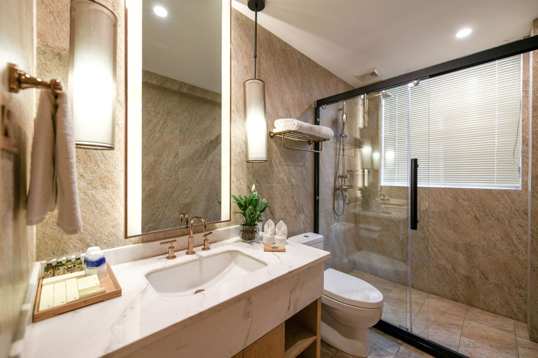 Bathroom 5, Water Hotel Pingyao, Jinzhong