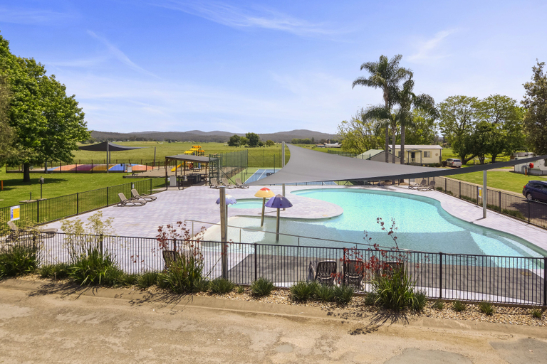 Sport & Beauty 5, Moruya Holiday Park, Eurobodalla