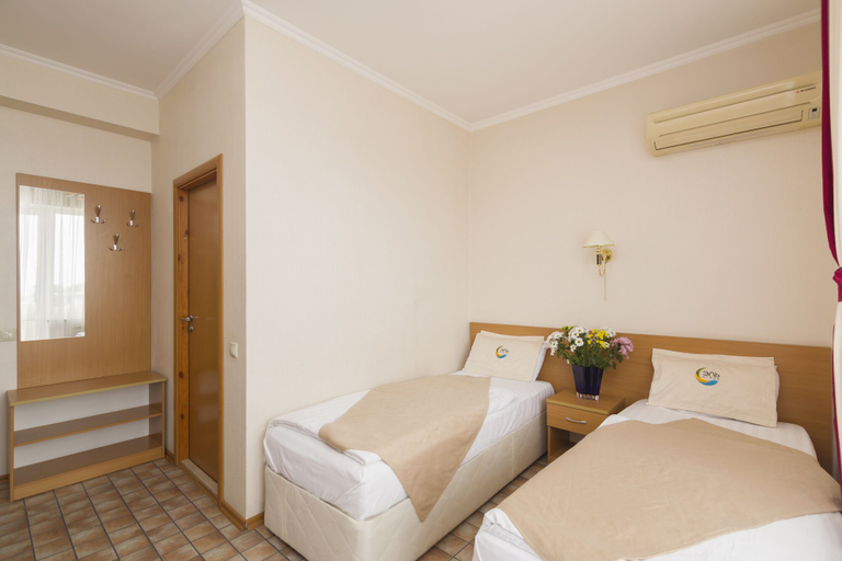 Bedroom 2, Elle Hotel, Sochi gorsovet