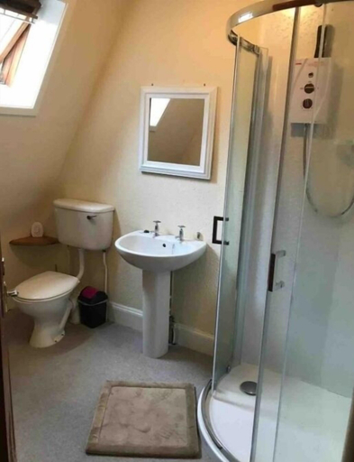 Bathroom 3, Harbour Bridge Camps Bar, Highland