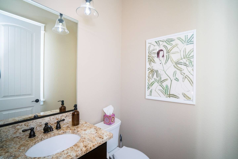 Bathroom 4, The Rino Adventure Amazing Walkability, Denver