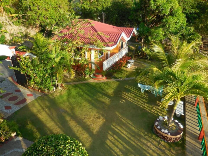 Exterior & Views 9