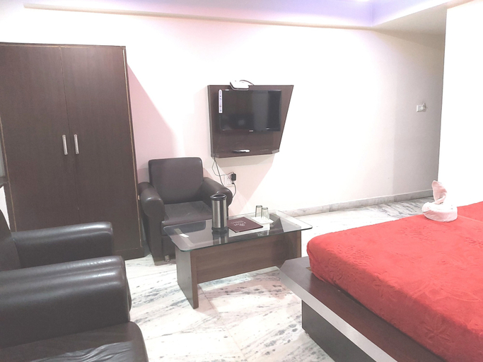 Others 5, Neelam Palace Hotel, Singrauli