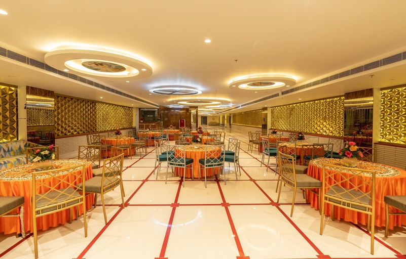 Food & Drinks 5, Clarks Inn Ambala, Ambala