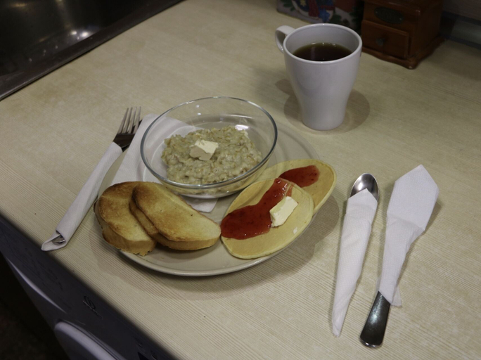 Food & Drinks 4, Wings Hostel, Vysokogorskiy rayon