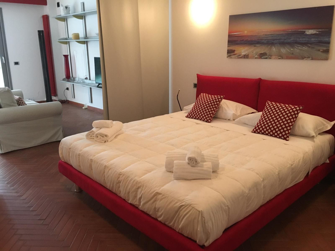 Bedroom 3, Villa Sofia, La Spezia