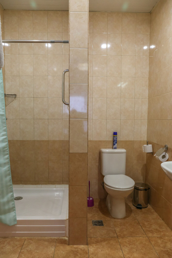 Bathroom 4, Mitino Hotel, North-Western