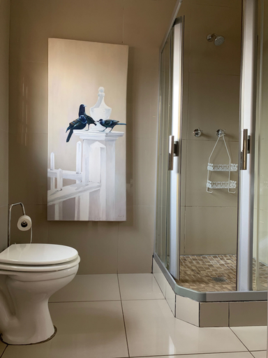 Bathroom 4, House and Heart Guest House, Sedibeng