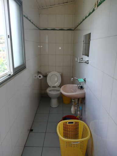 Bathroom 3, Chez Jeanne Chambre d'Hôte, Analamanga