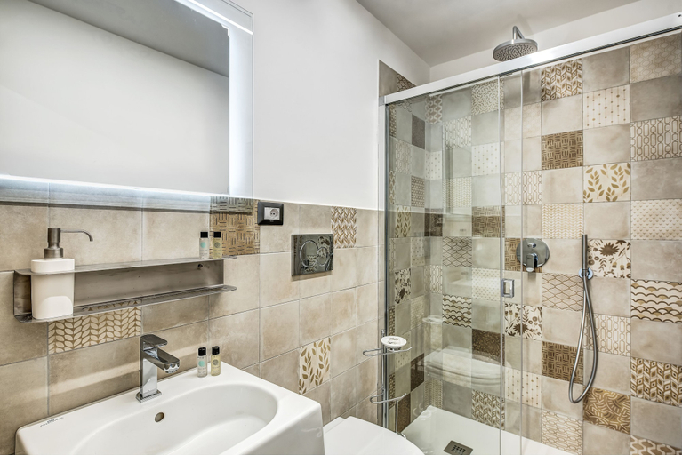 Bathroom 4, Loft in Sorrento, Napoli