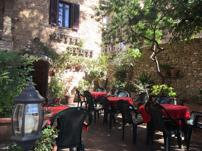 Exterior & Views, Hotel Berti, Perugia