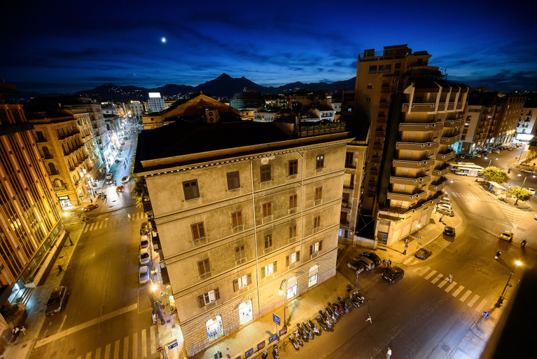 Exterior & Views 2, B&B Al Passìo, Palermo