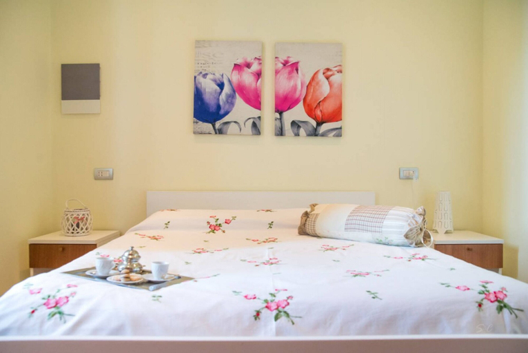 Bedroom 2, Feel at Home - Casa Linda, Brescia